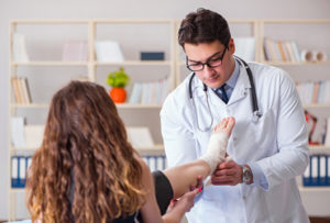 strains vs sprains